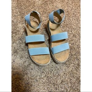 NWOT Time and Tru sandals